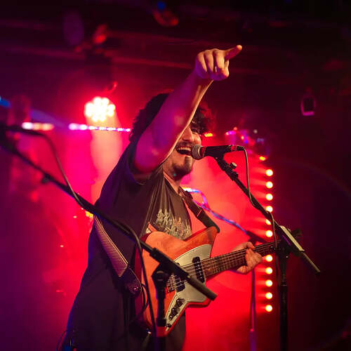 Horizon Electric on stage with Dan from Toledo